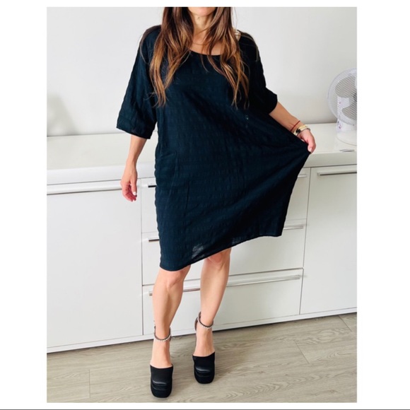 Made in Italy Black Chic Front pocket Boho dress - Picture 3 of 7